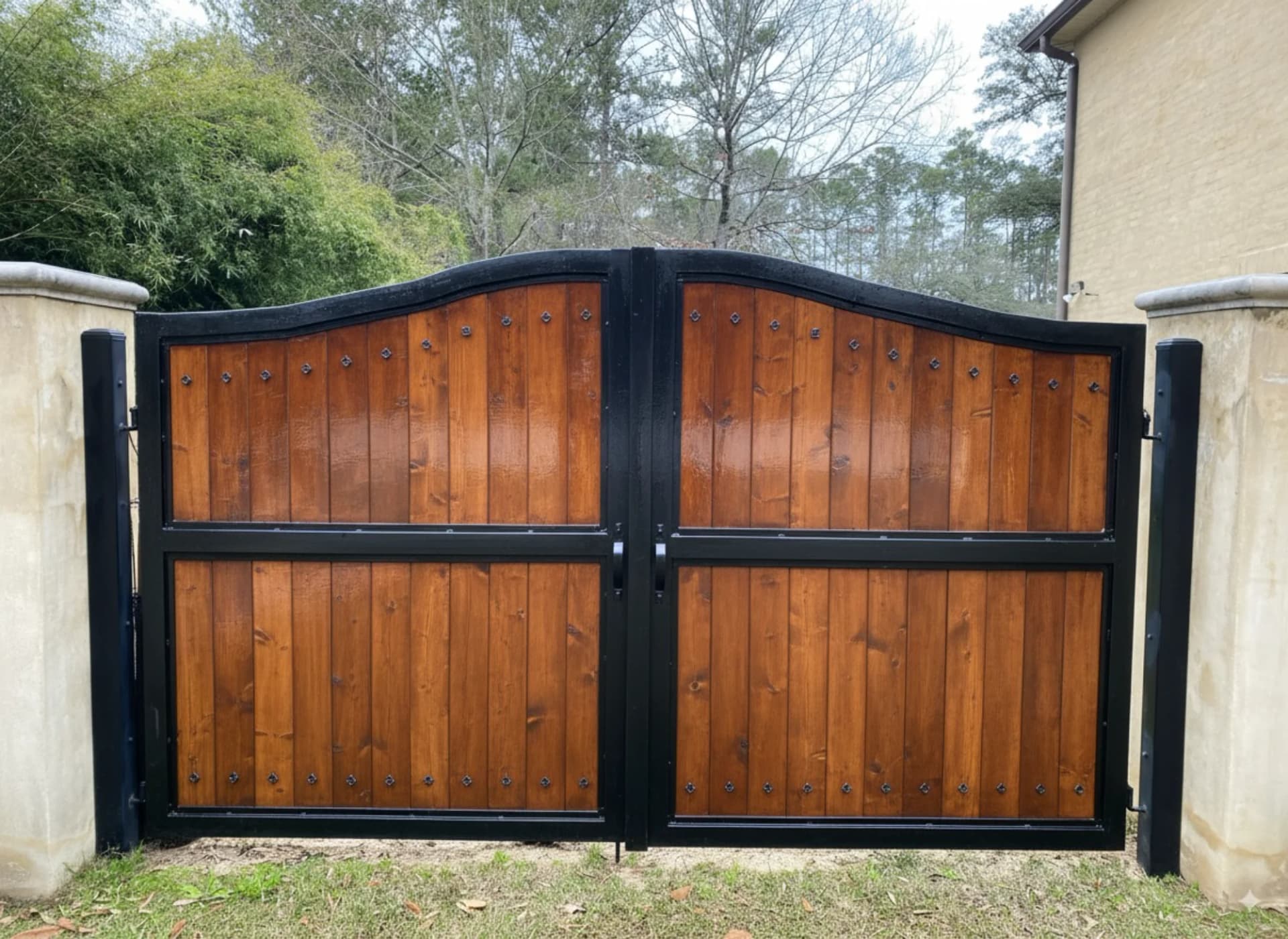 Wood Fence & Gate Restoration after Churchkey Refinishing, Mandeville, LA